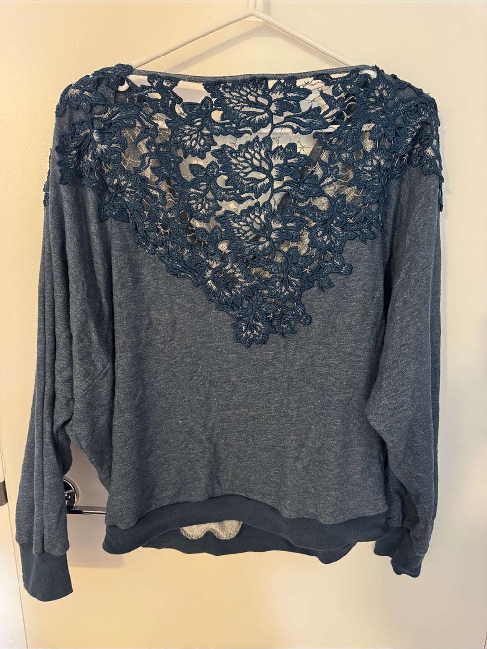 Anthropologie Bria Lace Appliqué   Sweater Size XL Navy Blue Heather